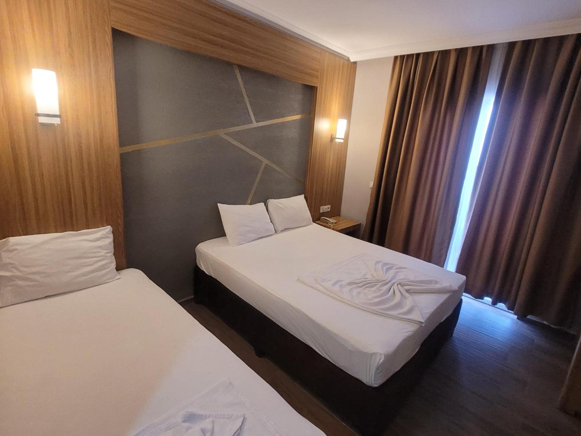 Hotel Dionisus Spa Resort ベレキ エクステリア 写真