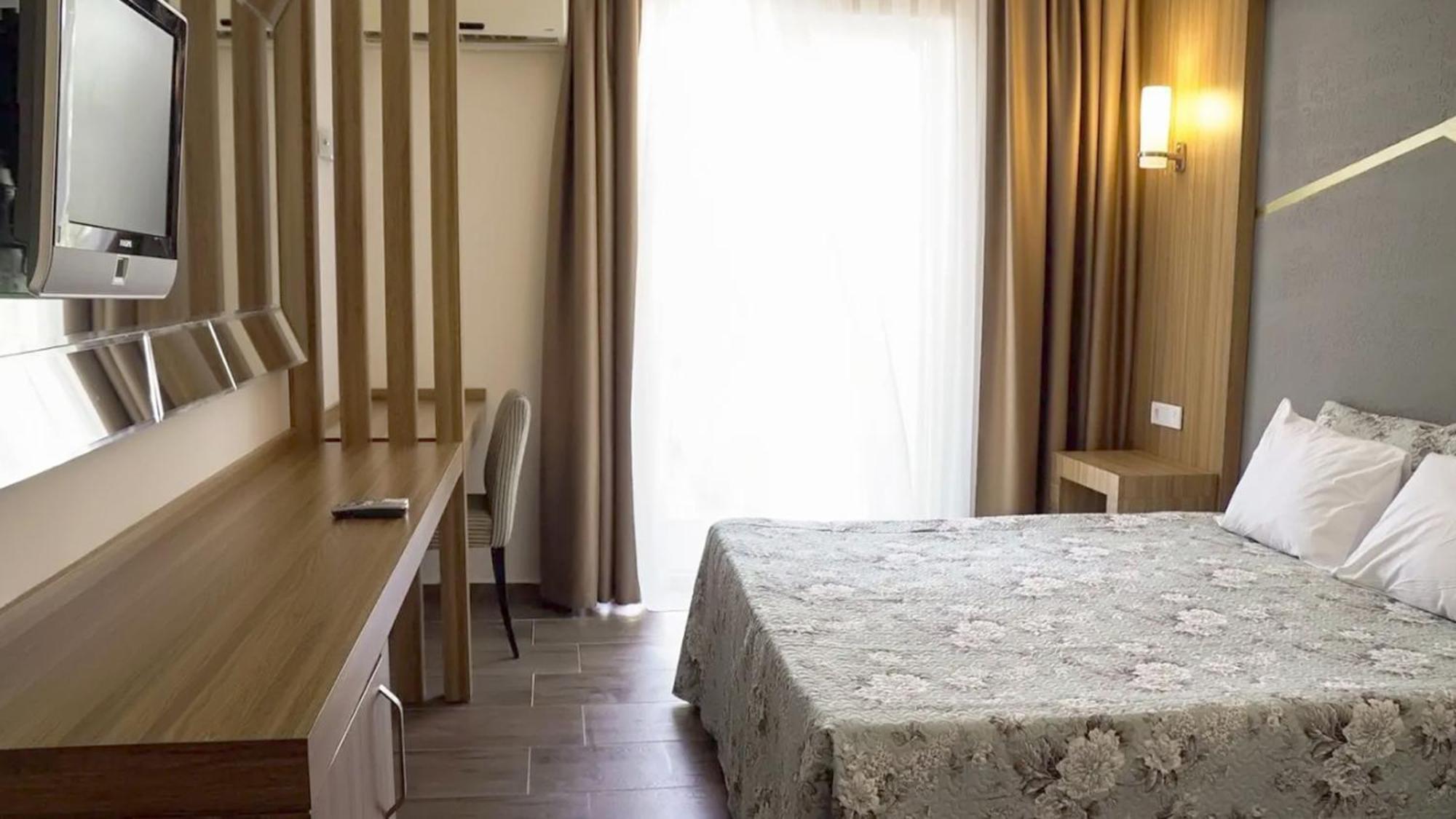 Hotel Dionisus Spa Resort ベレキ エクステリア 写真