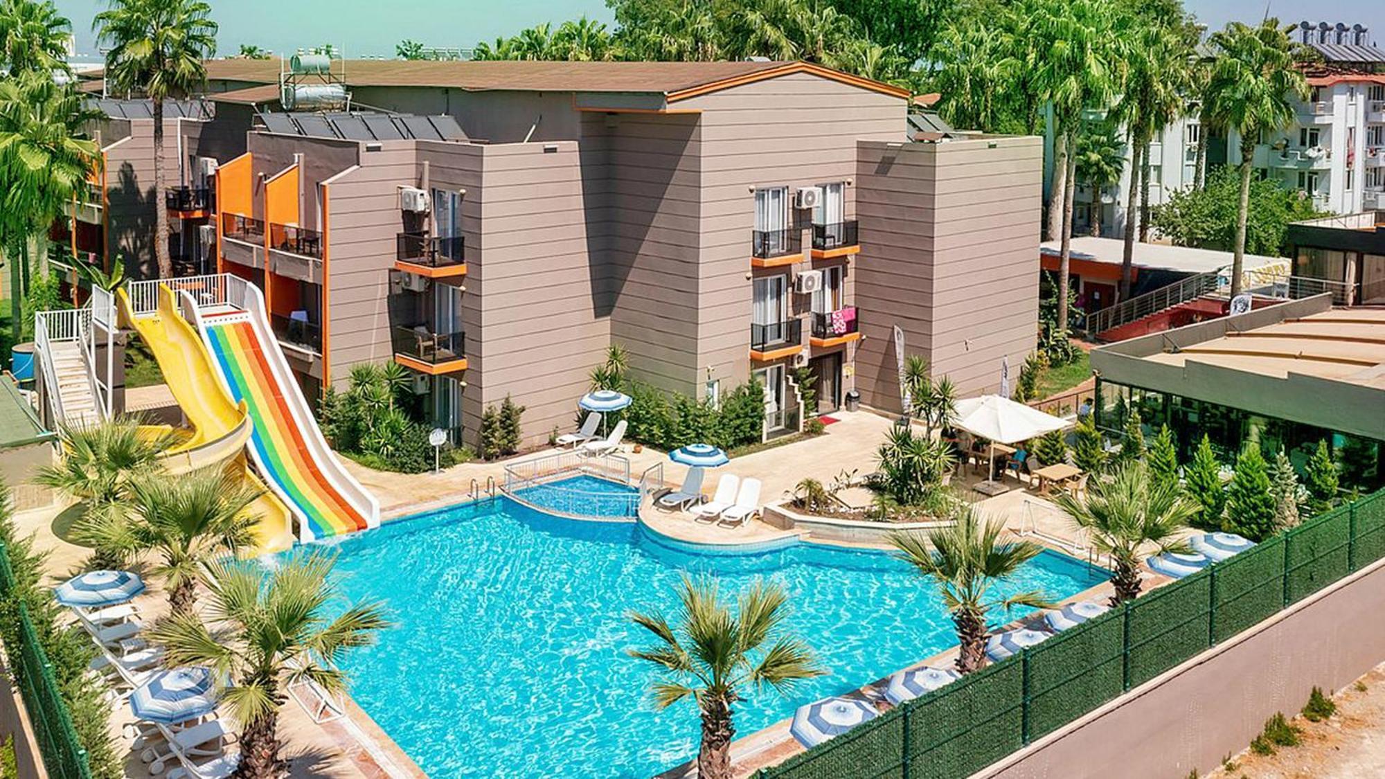 Hotel Dionisus Spa Resort ベレキ エクステリア 写真